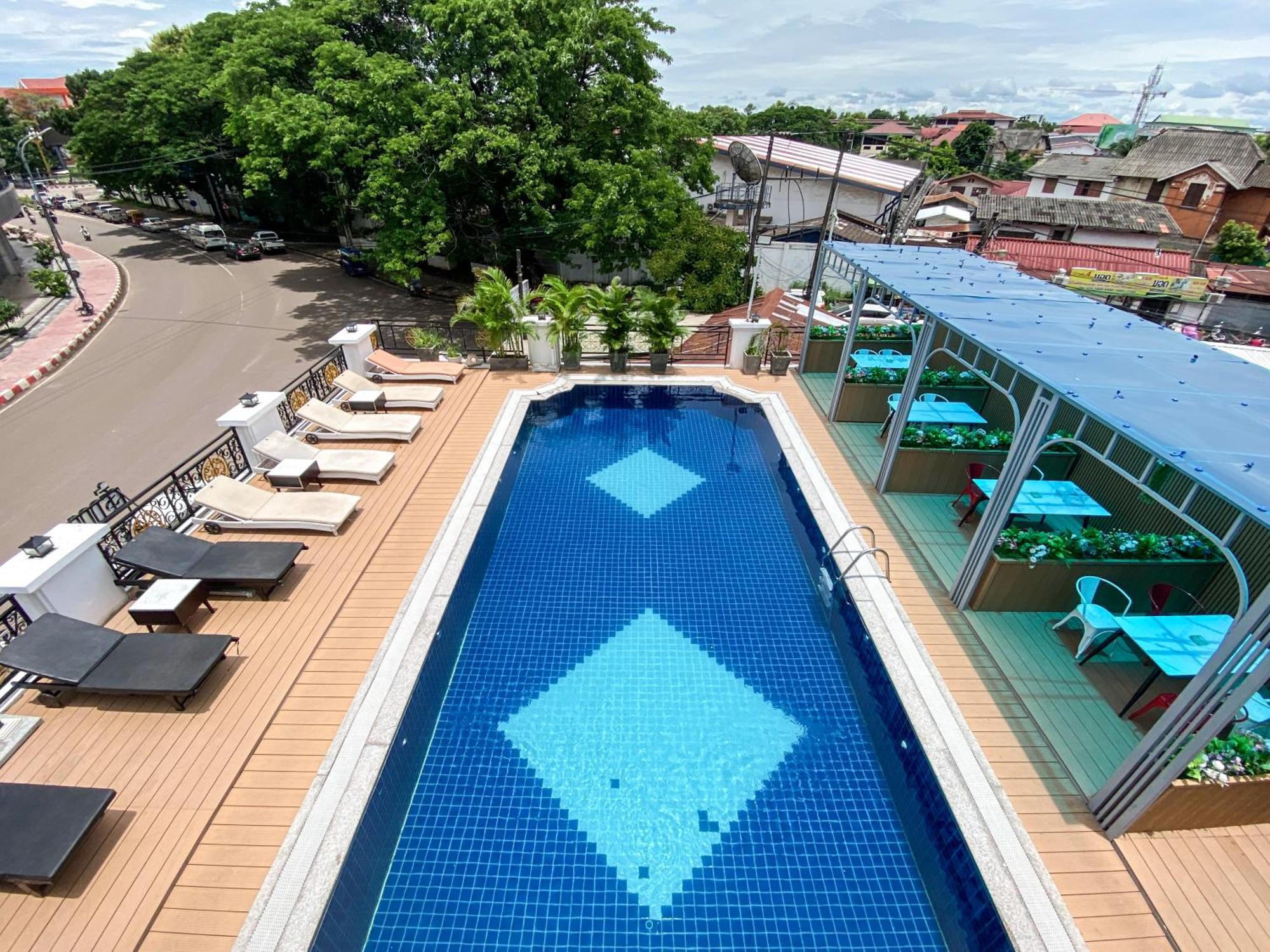 Xaysomboun Hotel & Spa 비엔티안 외부 사진
